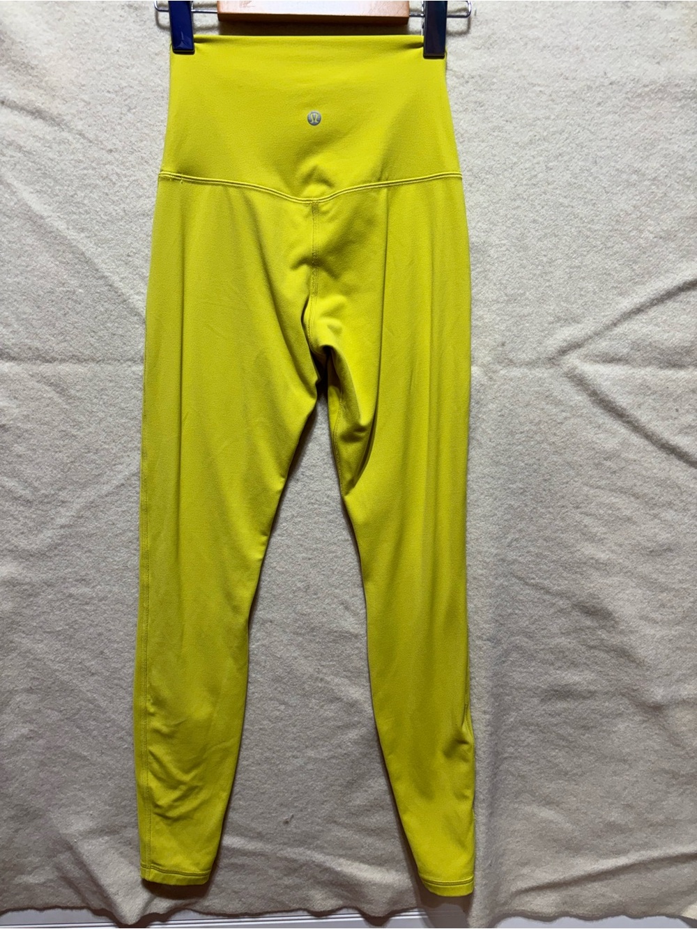 Lululemon Align High-Rise Leggings Women’s Neon Yellow Lime Yoga Pants size 2-4 - Picture 4 of 5